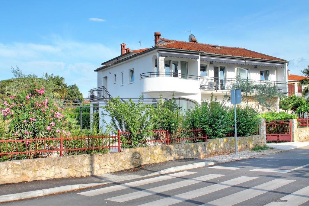 Apartments Nebuloza Rovinj Exterior foto
