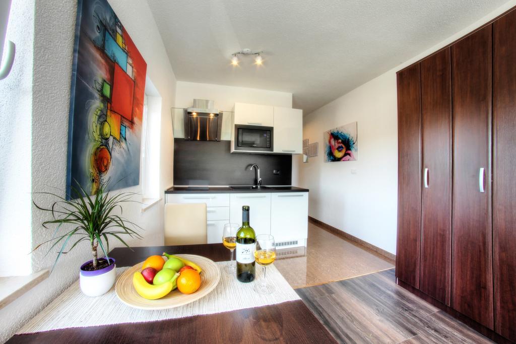 Apartments Nebuloza Rovinj Exterior foto
